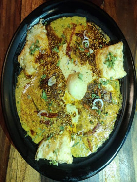 Rk Special Tikhari [5 Eggs] (650 Gm)