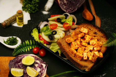 Farm Fresh Salad With Paneer Meal Box