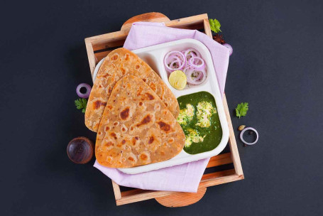 Cutie De Prânz Paratha Cu Pui Palak