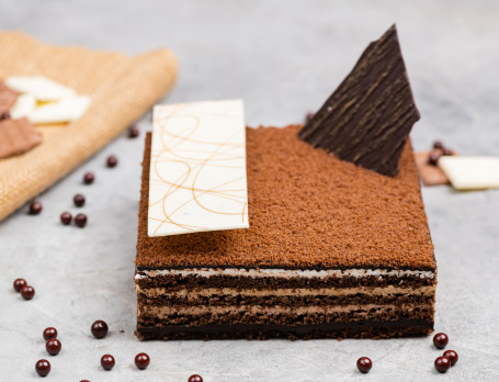 Mocha Tower Cake (450 Gms)