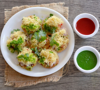 Sev Puri Regular (200 Gms)