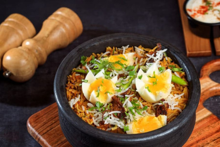 Egg Dum Pukth Maratha Biryani