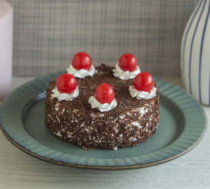 Xmas Special Black Forest Cake (250 Gms)