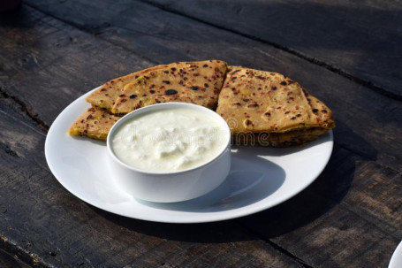 Aloo Paratha (3 Pcs) Dahi