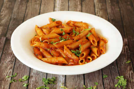 Red Penne Sauce Pasta