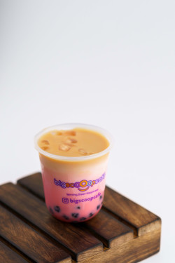 Strawberry Milk Tea [350 Ml]