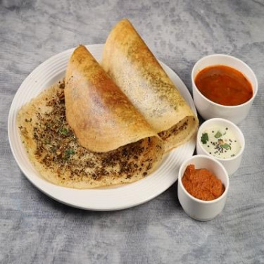 Ghee Roast Usturoi Piper Masala Dosa