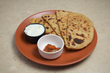 Gobi Pyaaz Mix Paratha