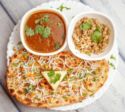 Spicy Chilly Garlic Kulcha