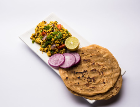 Paneer Bhurji Lachaa Paratha Box