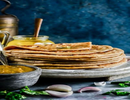 Desi Ghee Aaloo Paratha (Premium)