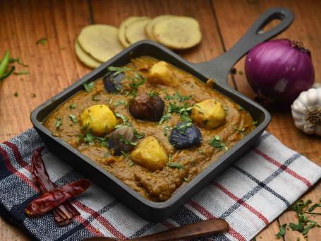 Aloo Pyaaz Paneer Masala