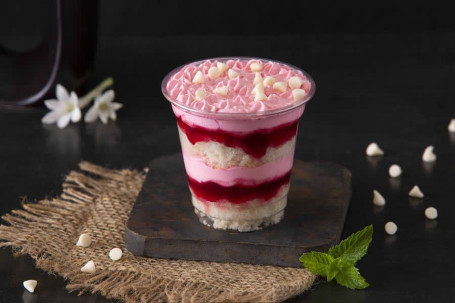 Strawberry Parfait Pudding