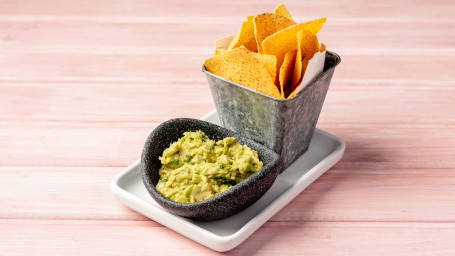 Guacamole Cu Tortilla Chips