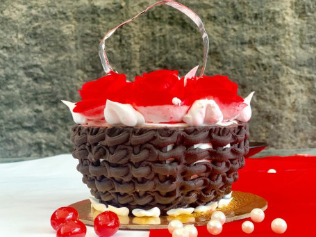 Rose Basket Cake (1 Pound)