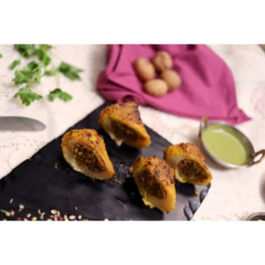 Tandoori Aloo[4 Pieces]