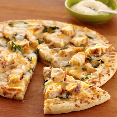 8 Cheese Chicken Pizza