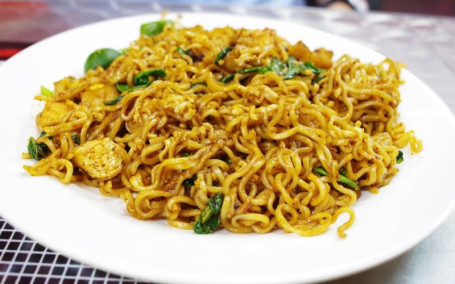 Chicken Double Masala Maggi (300Ml)