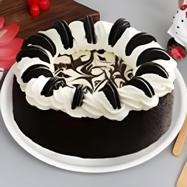 Eggless Oreo Black Forest Cake