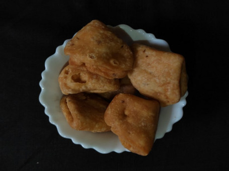 Tikoni Papdi