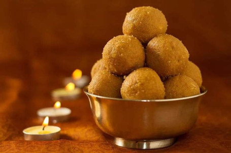 Mewa Besan Laddoo