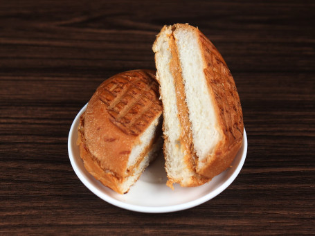 Peanut Butter Bun Makkhan