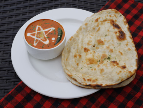 Daal Makhani 2 Butter Naan