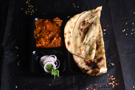 Matar Paneer 2 Tandoori Roti