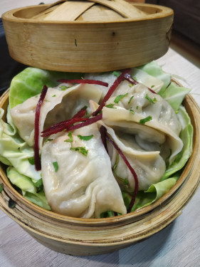 Cheesy And Corn Steamed Momo