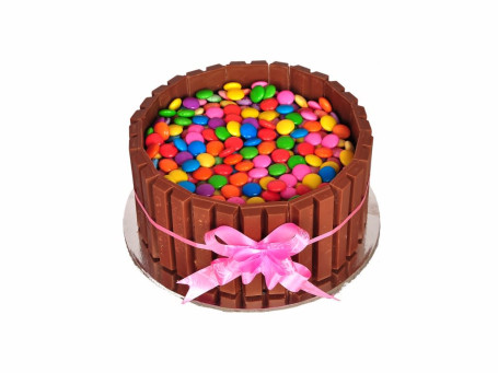 Kit Kat Gems Cake 1/2 Kg