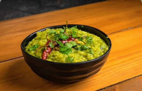 Lasuni Palak Dal Khichdi