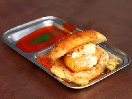 Jumbo Double Butter Vada Pav