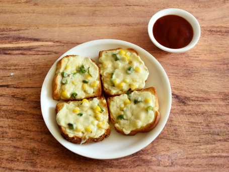 Garlic Bread With Corn Chilli