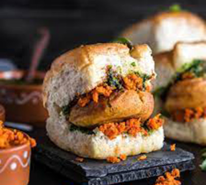 Butter Masala Fry Vadapav