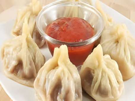 Cheesy Paneer Momos (8 Pcs.