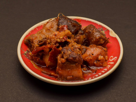 Smoked Pork With Bamboo Shoot And Raja Mircha