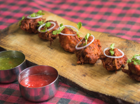 Chicken Pakora (Per Plate) (6 Pcs)