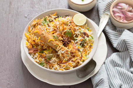 Chicken Kolkata Dum Biriyani (Full)