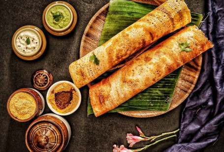 Masala Onion Rava Dosa