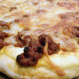 Pizza Bologneză