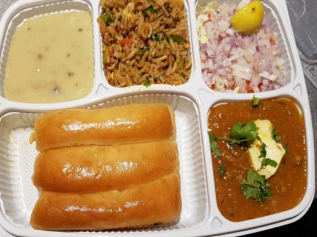 Pavbhaji N Pulav Combo In Tray Pack