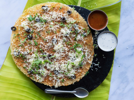 Cheese Garlic Olive Dosa