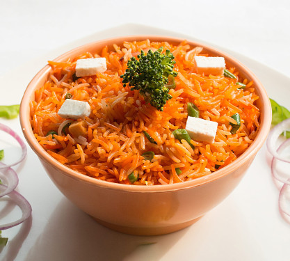 Singapoor Rice Paneer