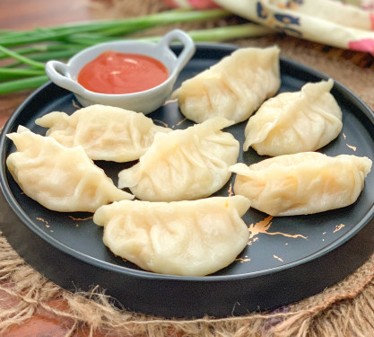 Veg Darjeeling Momos [8 Pieces]