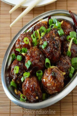 Veg Manchurian Dry [10 Pc]