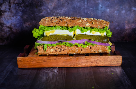 6 Multigrain Stuffed Paneer Sub