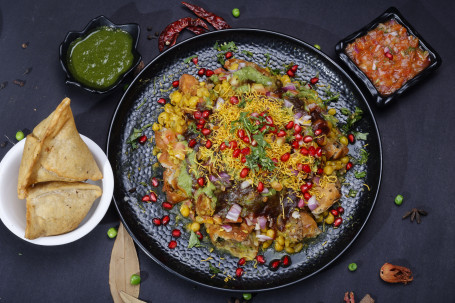 Samosa Chaat Chhole Wala (Gorakhpuriya Taste Me)