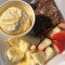 Sorvete Com Brownie E Frutas