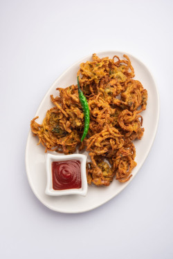 Aloo Pyaj Pakode(10Pcs)