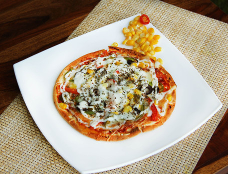 9 Veggie Treat Pizza